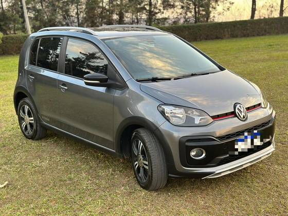 VOLKSWAGEN UP 1.0 170 TSI TOTAL FLEX XTREME 4P MANUAL VOLKSWAGEN UP 1.0 170 TSI TOTAL FLEX XTREME 4P MANUAL